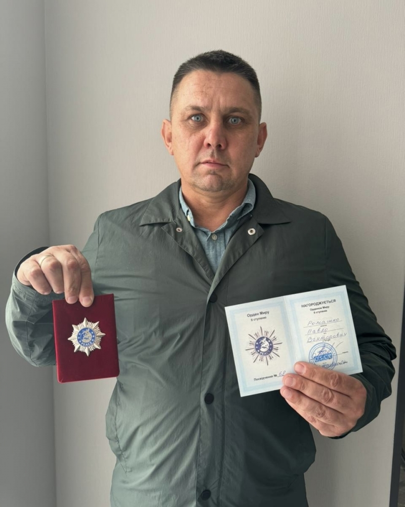 27.05.2024 Керівництво ГО &laquo;Міжнародної Дипломатичної Місії &laquo;ОБСЕ&raquo; нагородило громадського дипломата ГО &laquo;Міжнародна дипломатична місія &laquo;ОБСЕ Ромашко Павла Вікторовича орденом &laquo;Миру&raquo; другого ступеню.