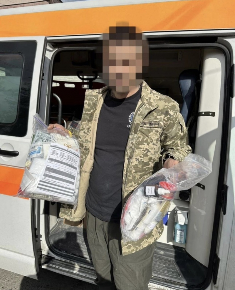 20.05.2024 Громадський дипломат ГО &laquo;Міжнародна дипломатична місія &laquo;ОБСЕ&raquo; Сергій Савчук з волонтерами передав медичні комплекти та іншу допомогу нашим захисникам!