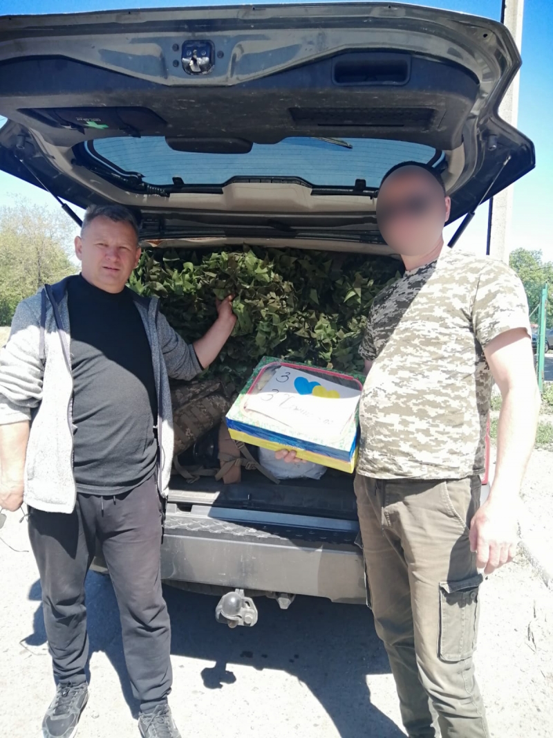 13.05.2024 Продовжуємо творити добрі справи. Знову в дорозі! Громадський дипломат ГО &laquo;Міжнародної Дипломатичної Місії &laquo;ОБСЕ&raquo; Приходько Григорій Дмитрович з волонтерами знову привіз допомогу на Донбас нашим захисникам.